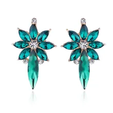 LUBOV красивые серьги для пирсинга в виде цветка из кристаллов золотого цвета, металлические Симпатичные серьги-гвоздики для женщин, вечерние ювелирные изделия, подарок, новинка