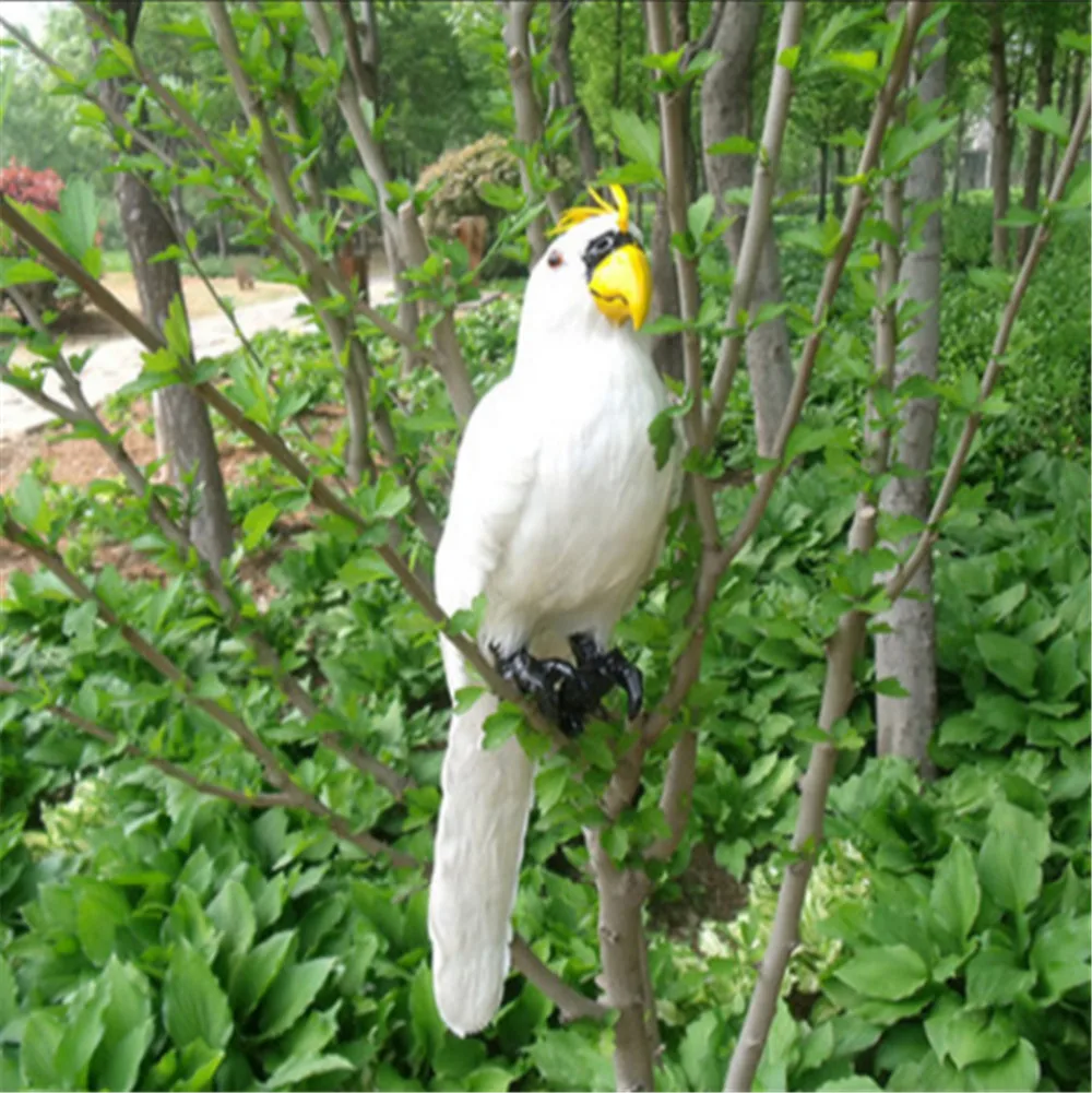 Fancytrader Simulation Macaw Parrot Model Toy   Colorful Bird Doll Made of Plastic Foam & Feathers Parrot Xmas gift2