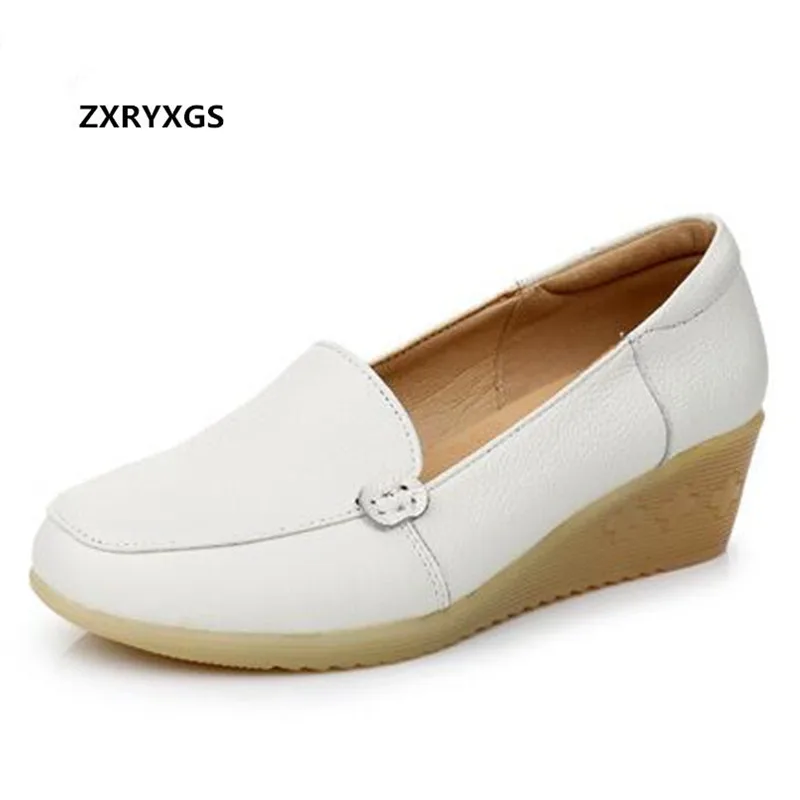 

2019 Newest Spring White Shoes Woman Shoes Flat Non-slip Comfort Nurse Work Casual Shoes Soft Genuine Leather Shoes Plus Size