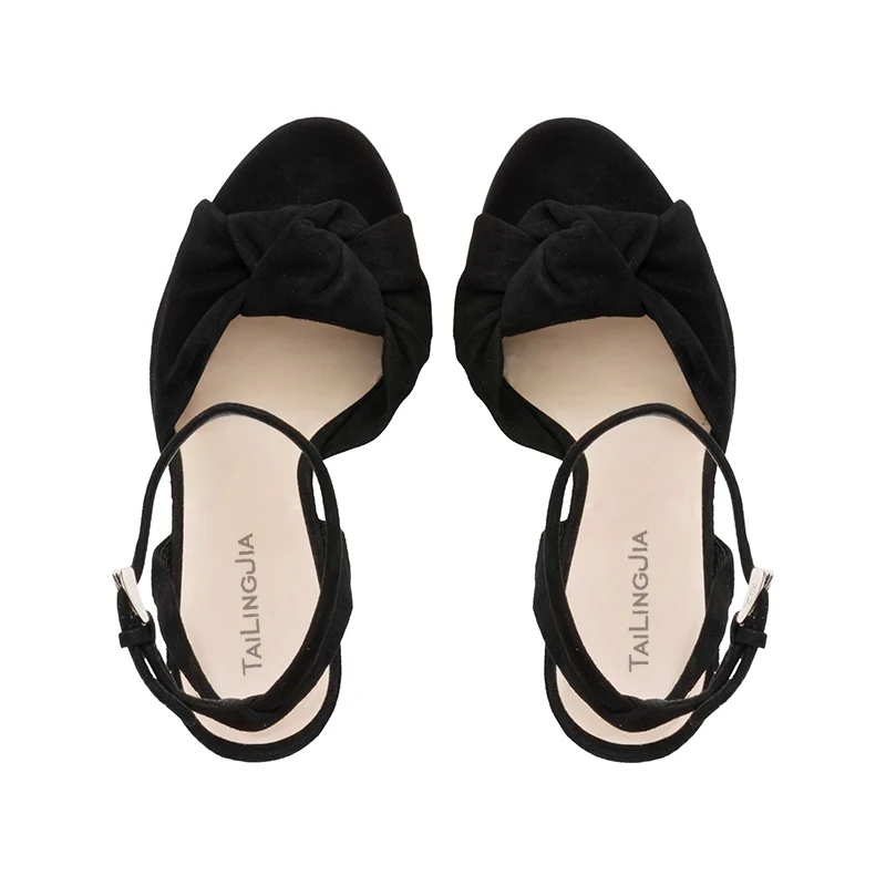 black heels (1)