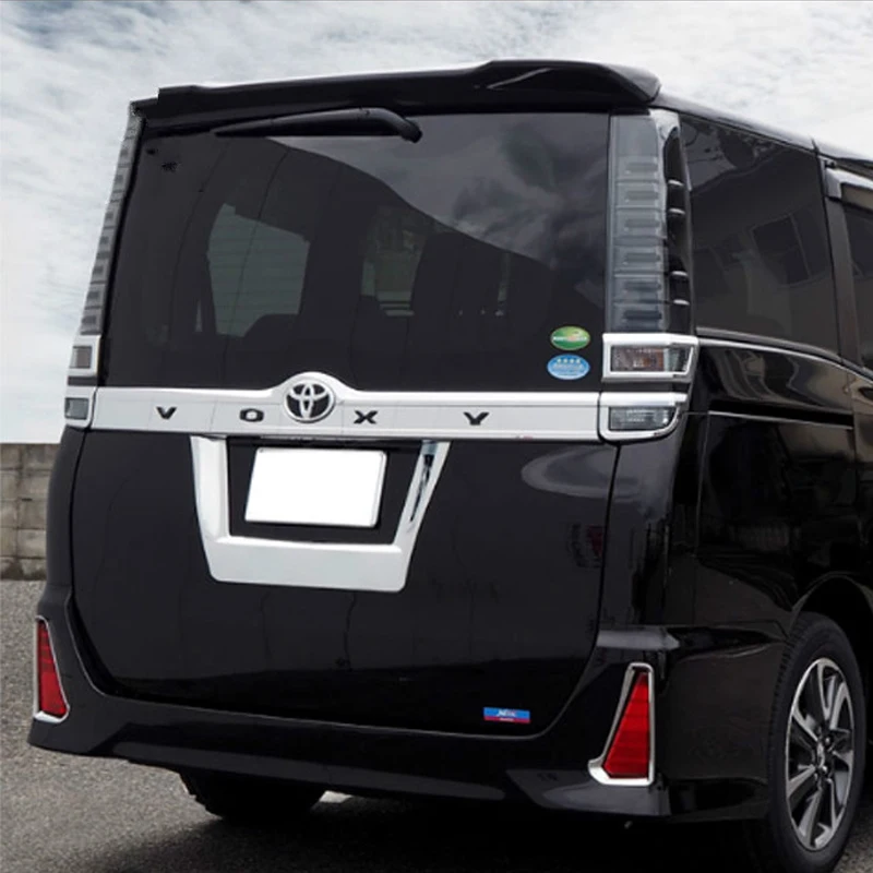 Хромированная Крышка для противотумансветильник р заднего бампера Toyota Ноя Voxy 2014