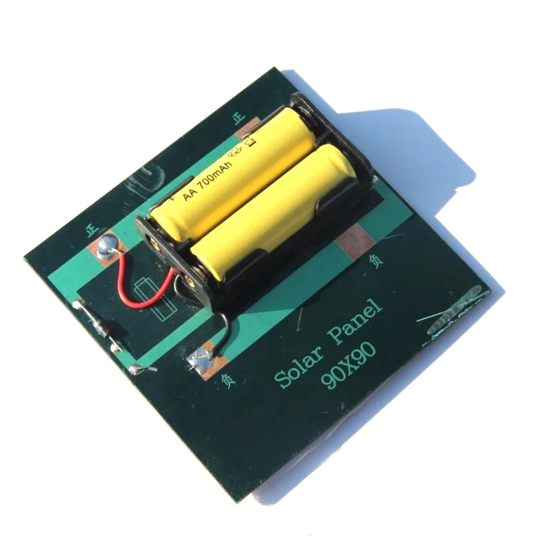 

1W 4V Rechargeable AA Battery Solar Cell Charger With Base For 2xAA Batteries Charging Directly