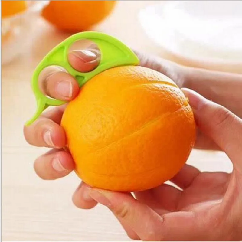 

Creative Orange Peeler Easy Opener Lemon Slicer Cutter Plastic New home little mouse Cute mini plastic cut fruit stripper device