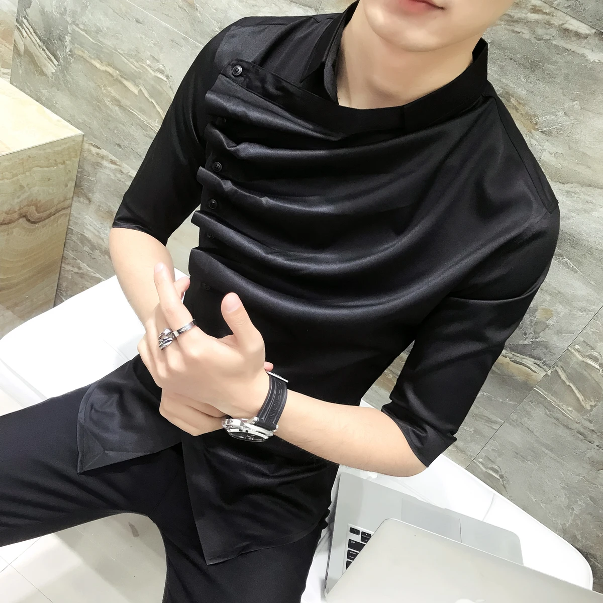 2018 летняя Готическая рубашка с рюшами дизайнерская рубашка с воротником черная и белая Корейская мужская модная одежда Вечерние для
