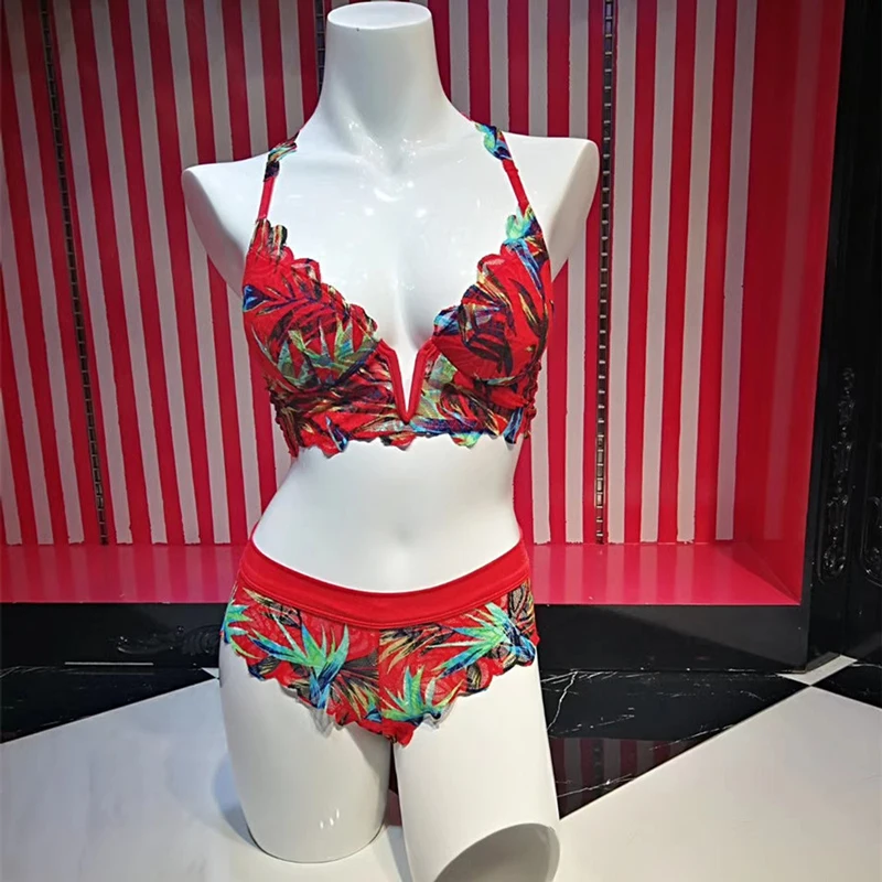 Wriufred Luxury Deep V Floral Bra Set Wire Free Push-up Bra Bralette Top Sexy Lace Underwear Bra Suit Women Beach Bra&Brief Set