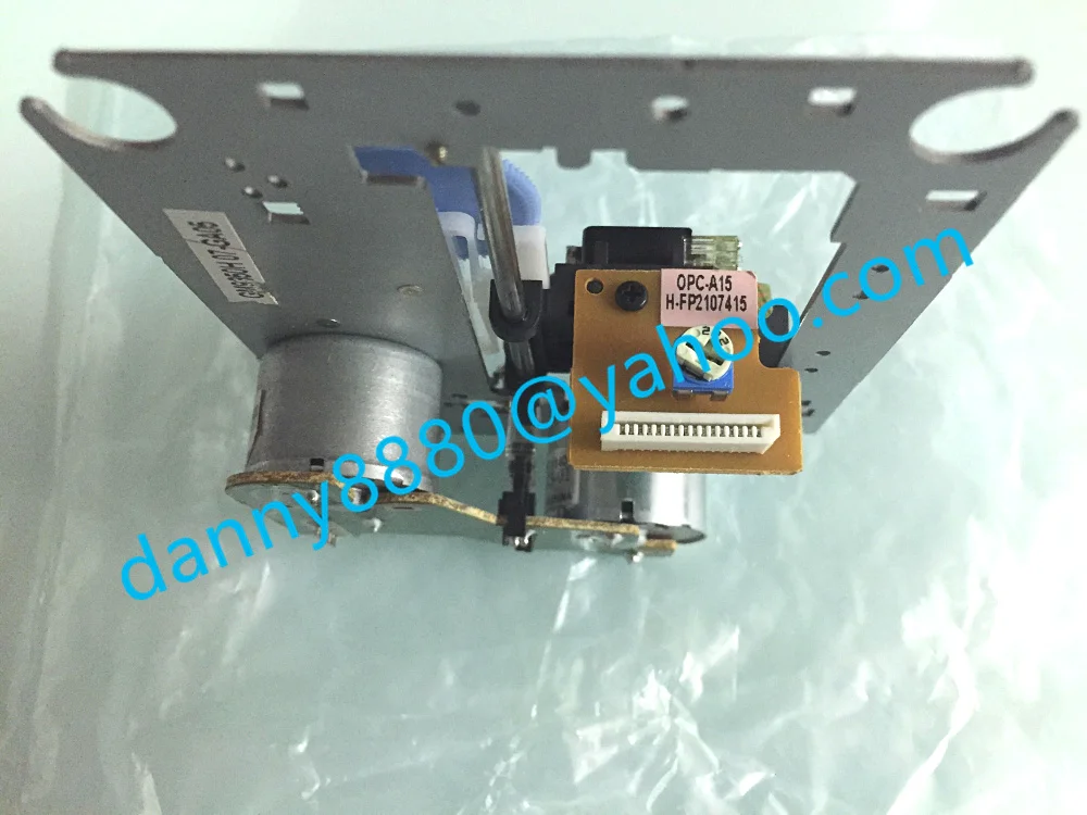 

Free shipping VCD optical pick up OPC-A15 MECHANISM CD LASER HEAD (OPC-A15-1 OPC-A15-2 ) car radio