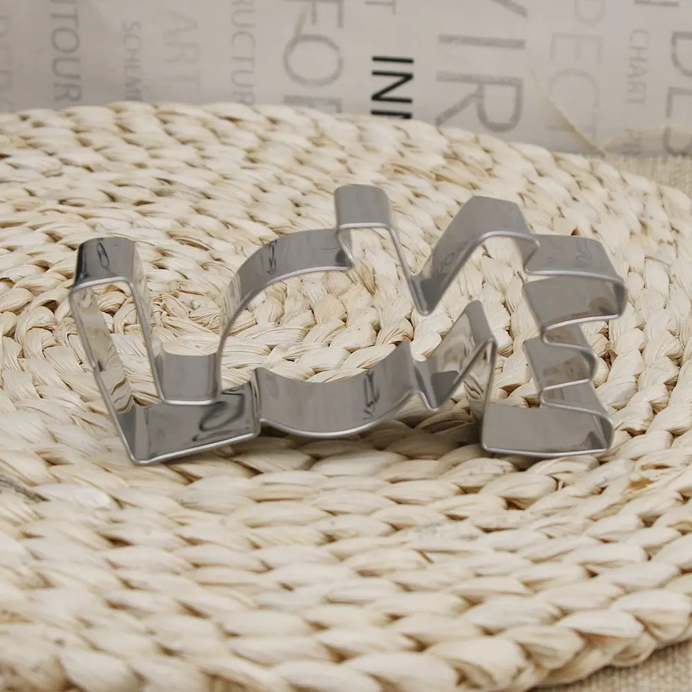 

Lover Series Design Stainless Steel Cookie Cutter LOVE Letter Shape Forms For Biscuit Mold Bakeware Pastry Confectionery Tools