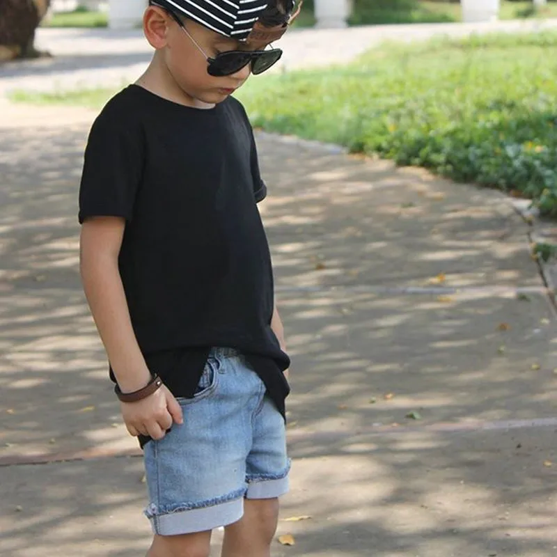

Boys Casual Two Pieces Sets Summer 2019 Black Cotton T-Shirt Blue Denim Shorts Kids Short Sleeve Beach Set Children Sport Cloth