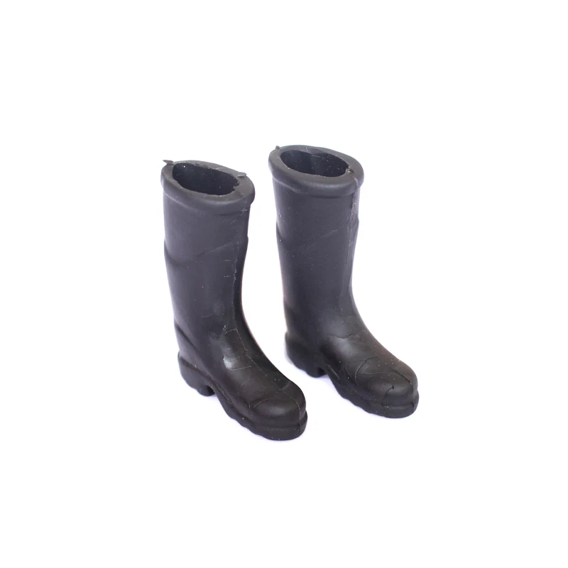 1/12 Dollhouse Miniature Rubber Rain Boots +1/12 Scale Brown Floor Rug Cover