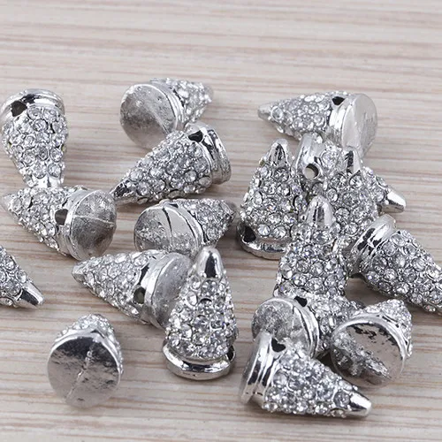 Wholesale Rhinestone Pyramid Spike Bead,Charm Silver Plated Connector Rivet Beads For HipHop