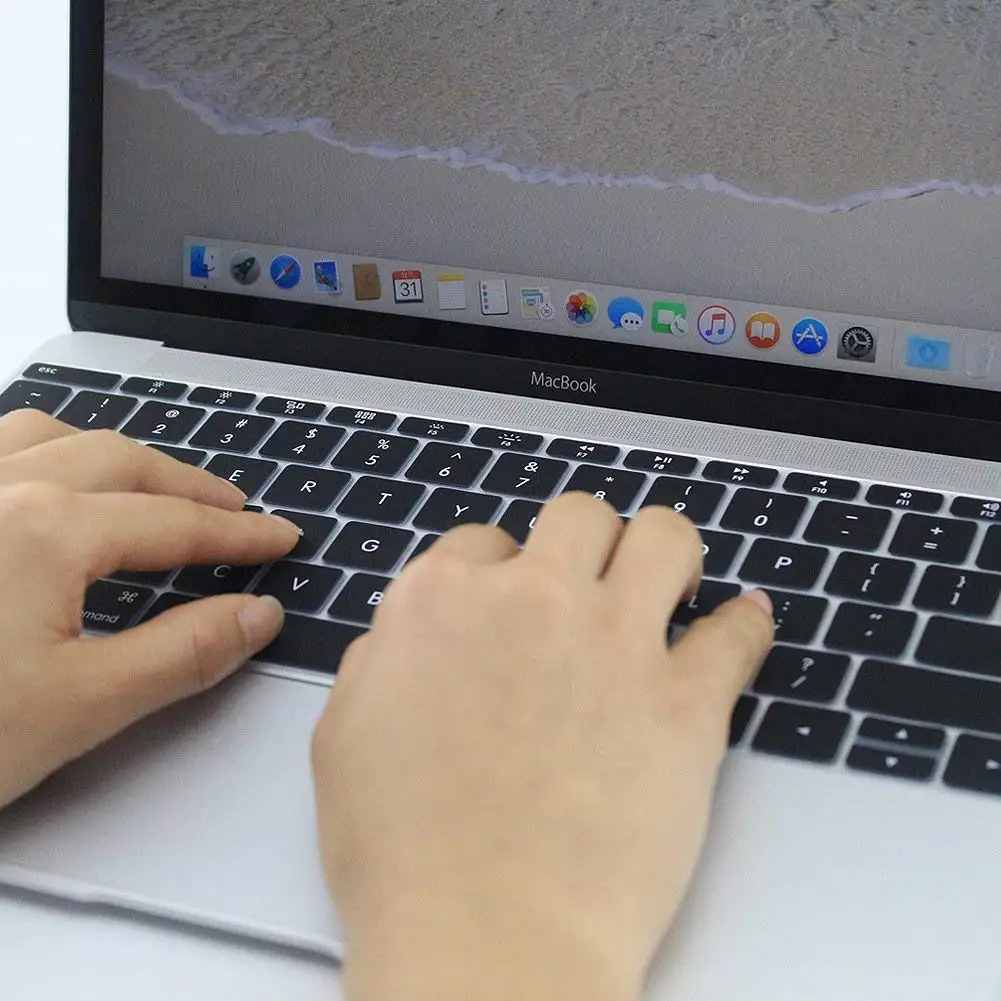 Силиконовая накладка на клавиатуру с английской раскладкой для MacBook Pro 13 дюймовая