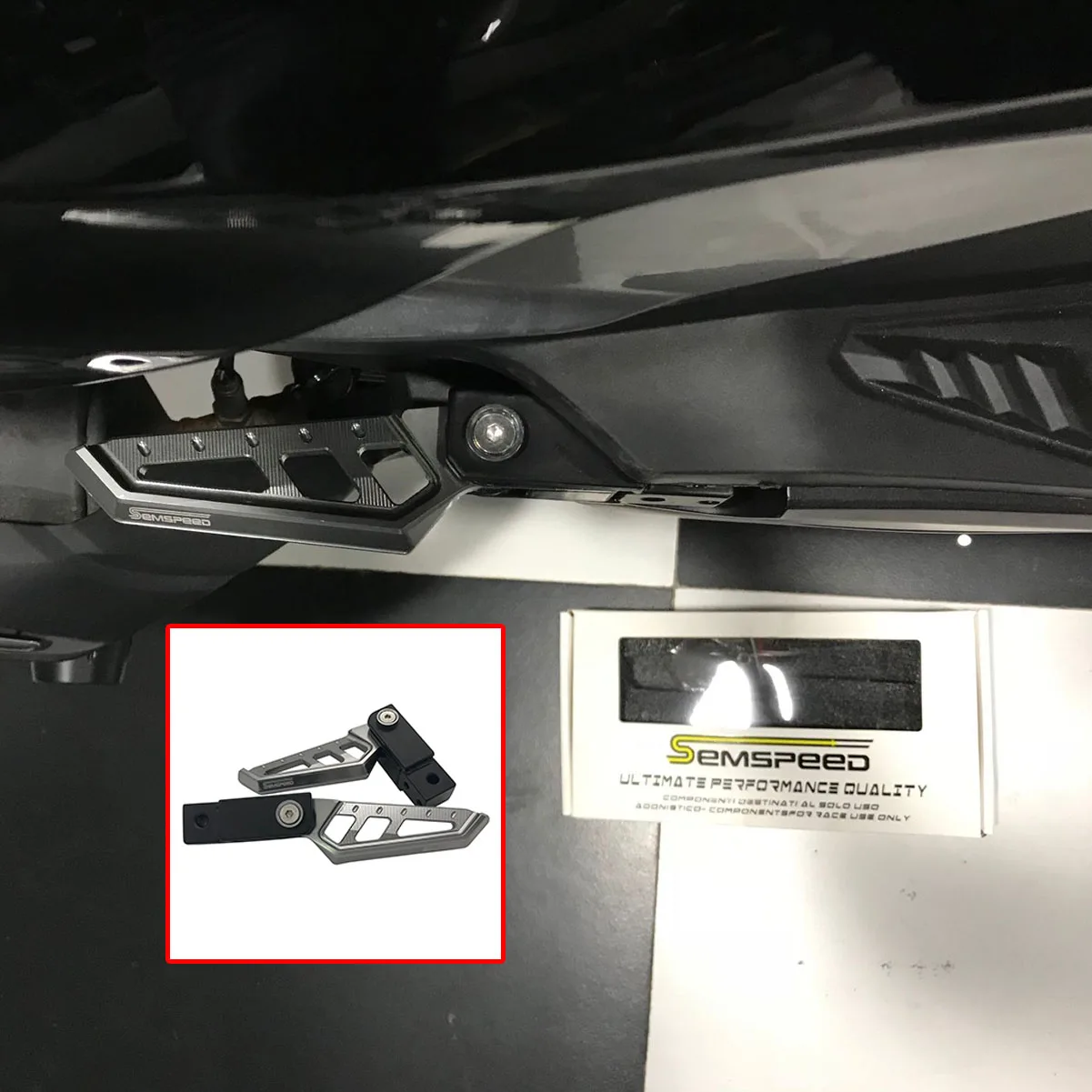 

Universal Motorcycle Rear Rotatable Footrests Foot Pegs Pedal Plate For Suzuki GSXR 750 SV 650 GSR 600 GSX Honda CBR Yamaha TMAX