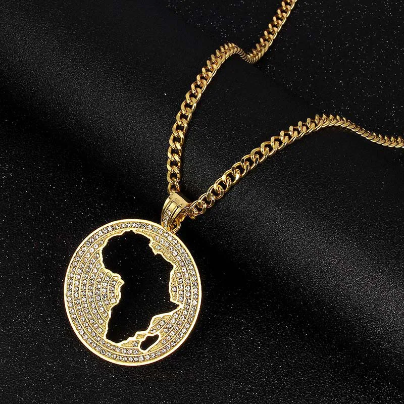 

Fashion Round Africa Map Pendant Necklaces Women Men Hip Hop Jewelry 2019 Trendy Long Chain Gold Metal Rhinestone Necklace Gifts