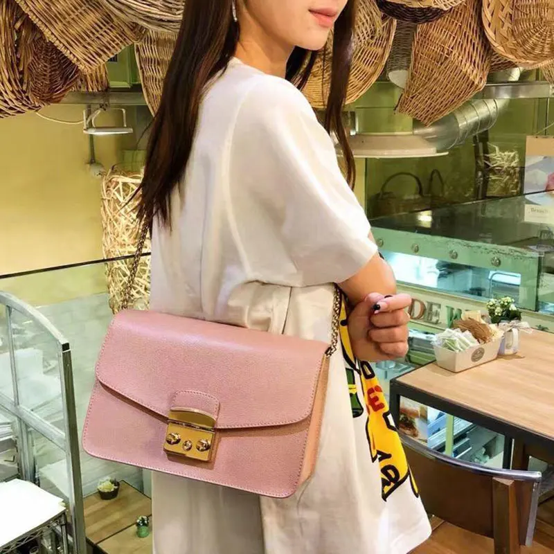 

Fashion evening Bags Famous brand Woman Chain Crossbody Bags Ladies Luxury genuine Leather Handbags Women Messenger Bags 18 new