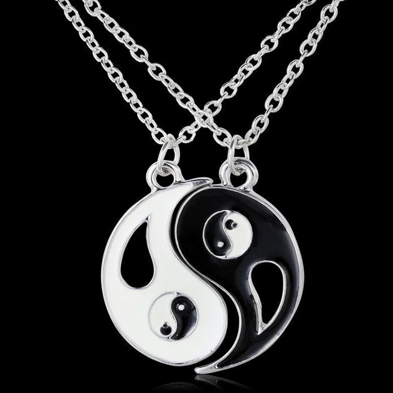 

2 Pcs / Set Couple Best Friends Tai Chi Yin Yang Hollow Pendant Split Matching Neckless