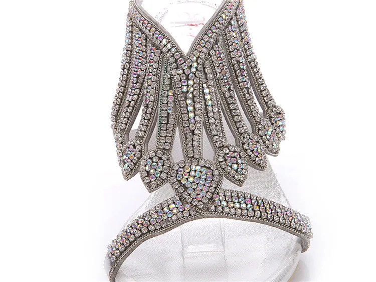 G-sparrow Female Sandals 2018 Summer New High-heeled Thick Heels Rhinestone Sandal Korean Size Diamond Shoes19