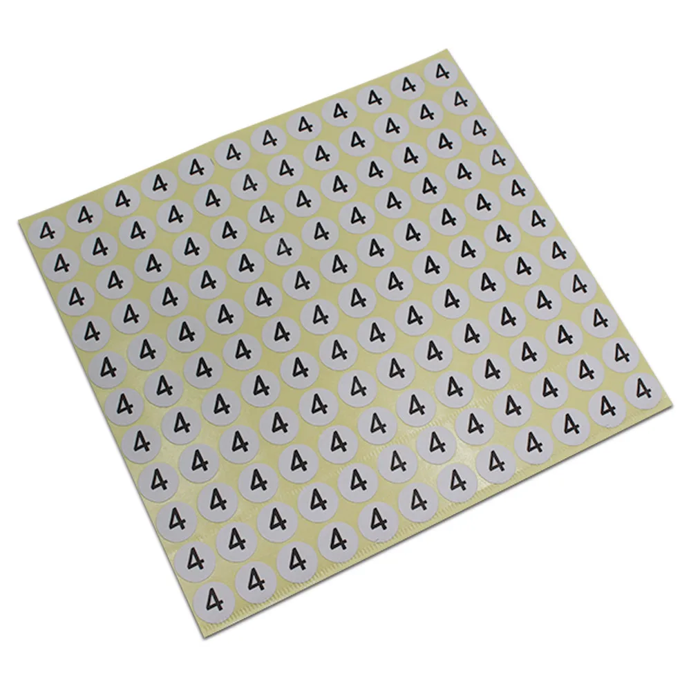 1.3cm 4