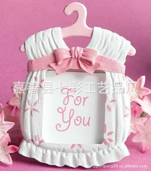 

2016 Hot Fas hion Resin Baby Shower Clothes Pattern Baby Photo Frame Small P-ink Picture Frame Gifts Home Decor