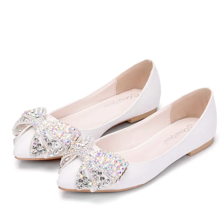 С украшением в виде кристаллов queen Модная обувь на плоской подошве женская свадебная обувь плоская подошва Острый носок Стразы с декоративным узлом-бабочкой милые белые туфли; Zapatos Muje - Цвет: white