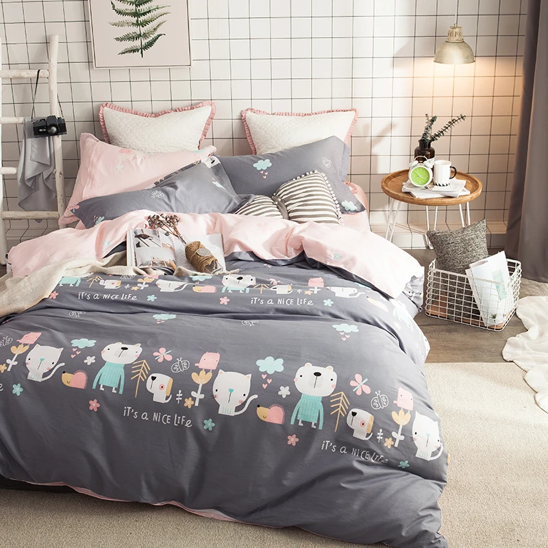 

Simple style bedding set Small animals and flowers print cotton fabric 4pcs Queen Size duvet cover flat sheet pillowcase