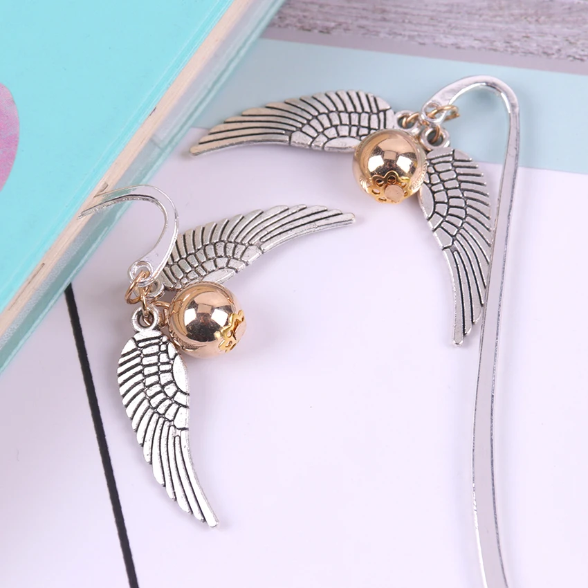 

1PC Metal Snitch Feather Bookmark Deathly Hallows Wings Charm Bookmark Harry Potter Metal Bookmark Stationery