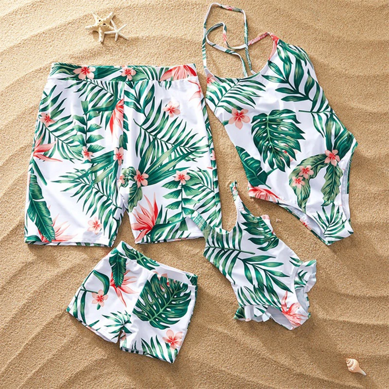 

family matching swimwear beachwear Mother Baby swimsuit mother daughter Dress father son Pants Clothes high waist bikini mum