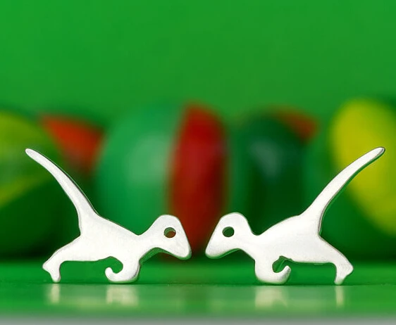 

Daisies One Piece 2016 New Fashion Women's Animal Earrings Velociraptor Dinosaur Stud Earrings