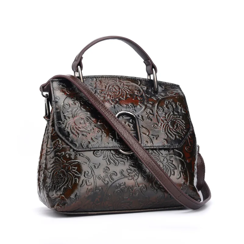 AETOO Original personality Embossed manual brush color retro genuine leather handbag  100% nature leather messenger bag women