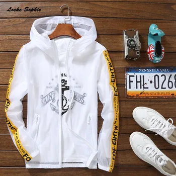 

1pcs Men Plus size zipper jackets coats 2020 Spring Fashion Breathable thin zipper splicing Hooded Coats Men Travel jacket coats