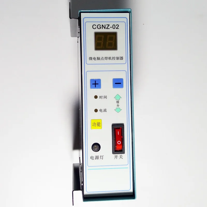 Spot welder, thyristor, spot welder controller, spot welding control