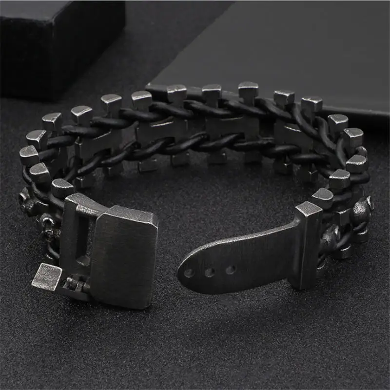 Kopen Punk Roestvrij Staal Meerdere Skull Heads Charm Lederen Armbanden Voor Mannen Vintage Biker Armband Bangles Sieraden Drop Shipping