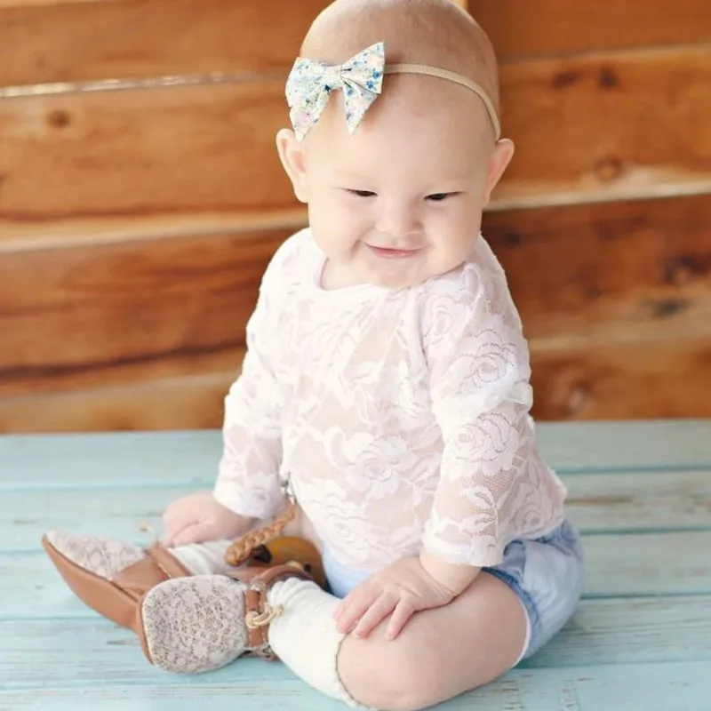 

2018 WEIXINBUY New Brand Newborn Baby Girl Bodysuit Lace Princess Girl Summer Baby Girls Clothing White Black Jumpsuit