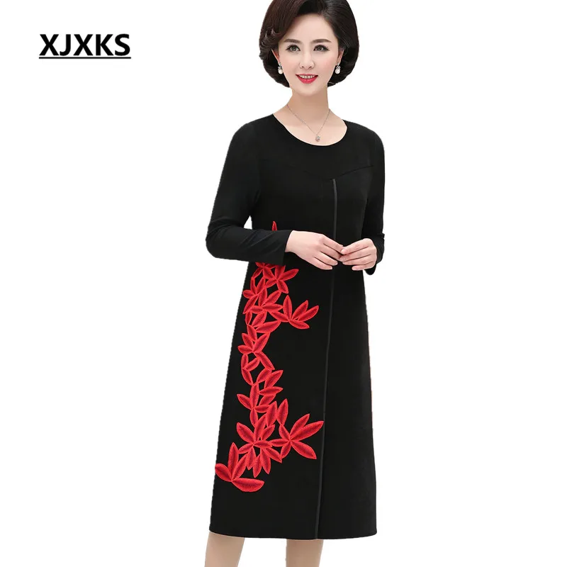 XJXKS 2022 new fashion embroidered women's dress spring autumn loose large size comfortable round neck dress women