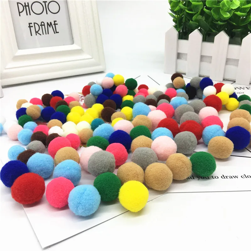 

200PC/Bag 15mm 14color Pompom DIY Decoration Ball Pompon Children's Manual Educational Toys Accessories DIY Decoration Ball
