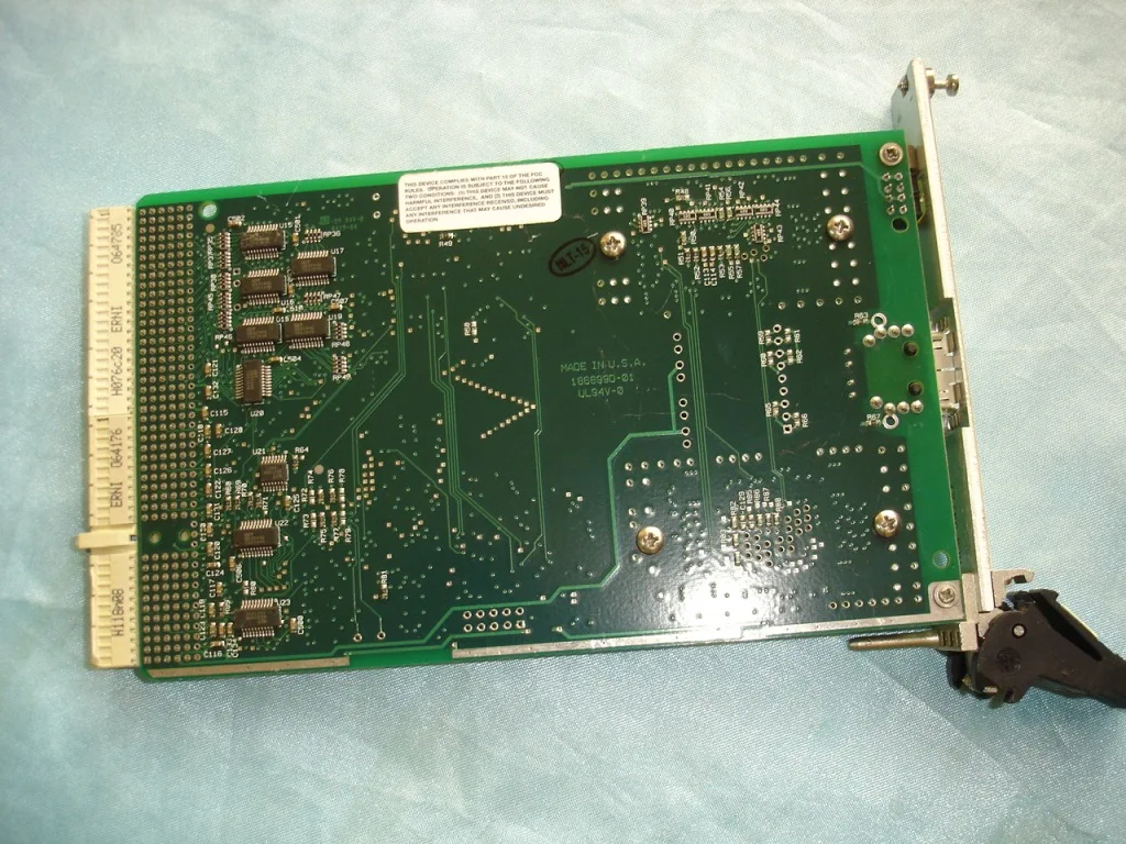 

For PXI-8330 PXI-8335 Communication Data Acquisition DAQ Card--NI National Instruments-Original Genuine USED