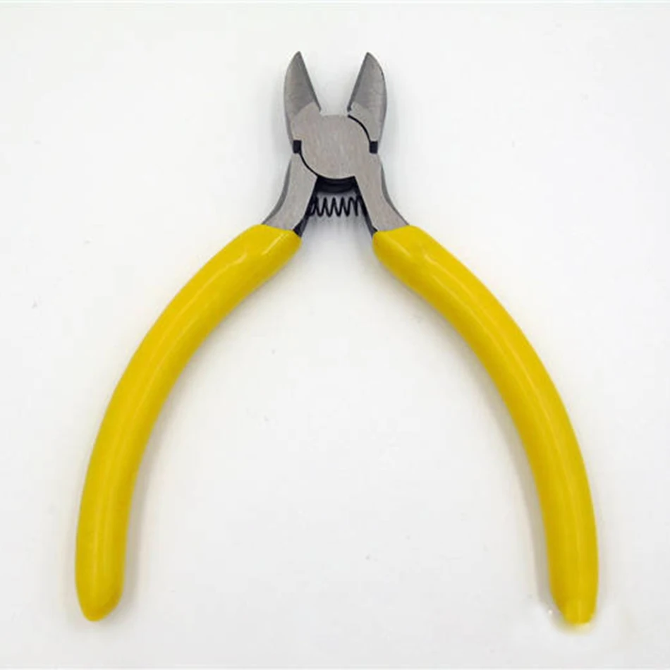 American 5 inch mini pliers with diagonal pliers are used to cut wires