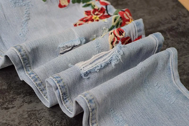 Europe and the United States women's high waist straight 3D three-dimensional heavy art around the irregular washing washed denim nine pants (32)