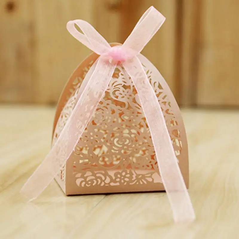 

50Pcs Lace Flower Design Laser Cutting Wedding Candy Case Box Wedding Gift Box For Guests Wedding Favors And Party Decoration