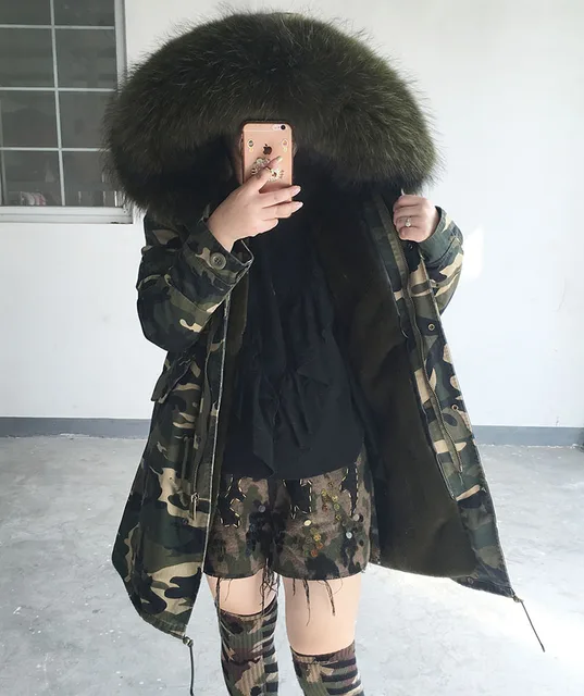 Best price at $169 Cheap new high fashion street woman winter jacket female worm coat hooded large raccoon fur outerwear Good quality Faux fur liner
