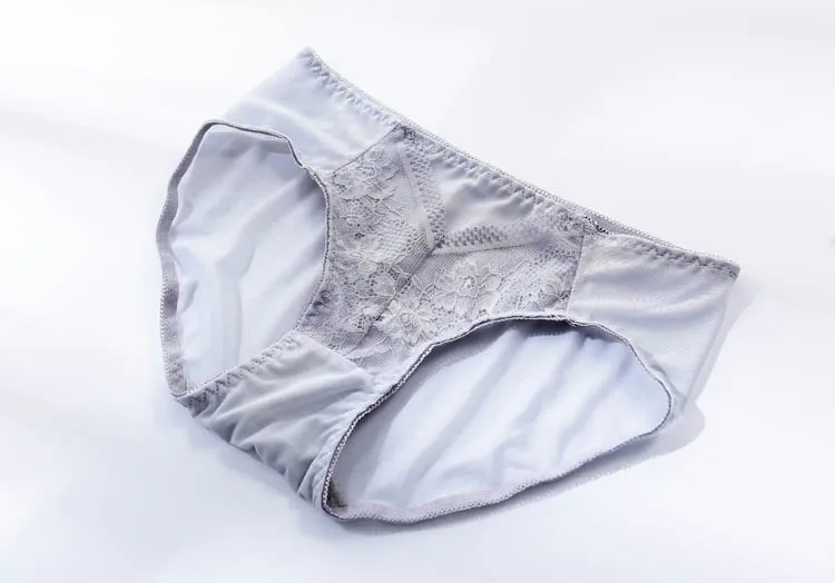 CINOON New Top Sexy Underwear Set Women Wireless Brassiere Push up Bra and Panty Sets Embroidery Solid color Lingerie Set (20)