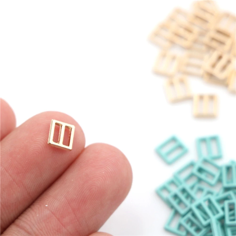 

20pcs/lot Handmade 4MM DIY Patchwork Buckle Dolls Clothing Adjustable Sewing Button Mini Buckle For Bjd Dolls
