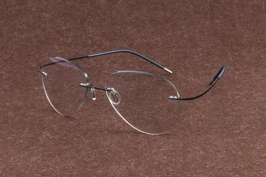 Летние солнцезащитные очки, титановые фотохромные очки, оправа для мужчин и женщин, новинка, очки хамелеон