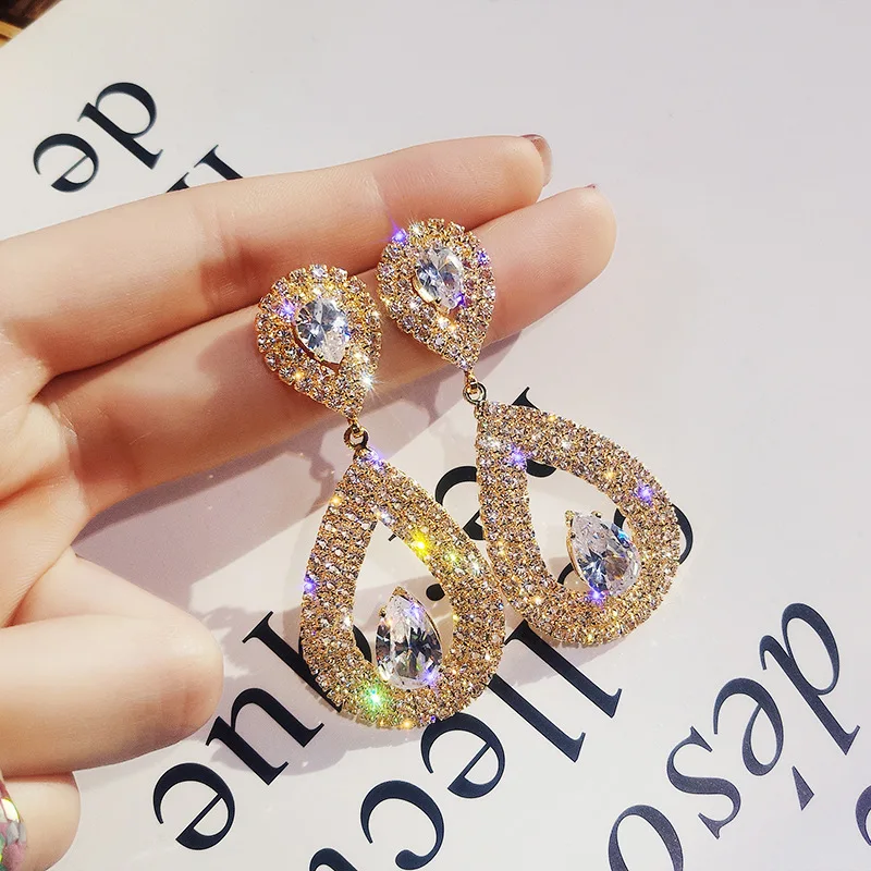 

S925 Silver Needle Flash-inlaid Drilling Drip Earring Korean Personality drop rhinestone earrings