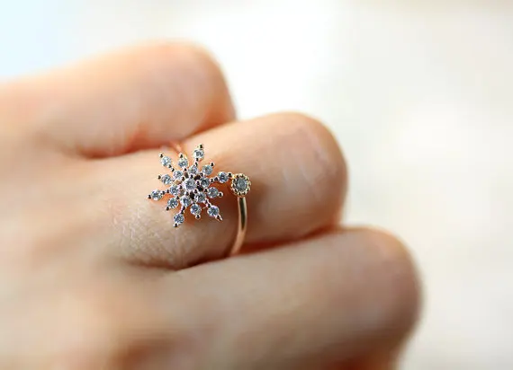 Чандлер серебряное кольцо-Снежинка с белым CZ кристаллом романтическое Снежный Цветок Цветочные кольца на палец хорошее ювелирное изделие округлый открытый Anel