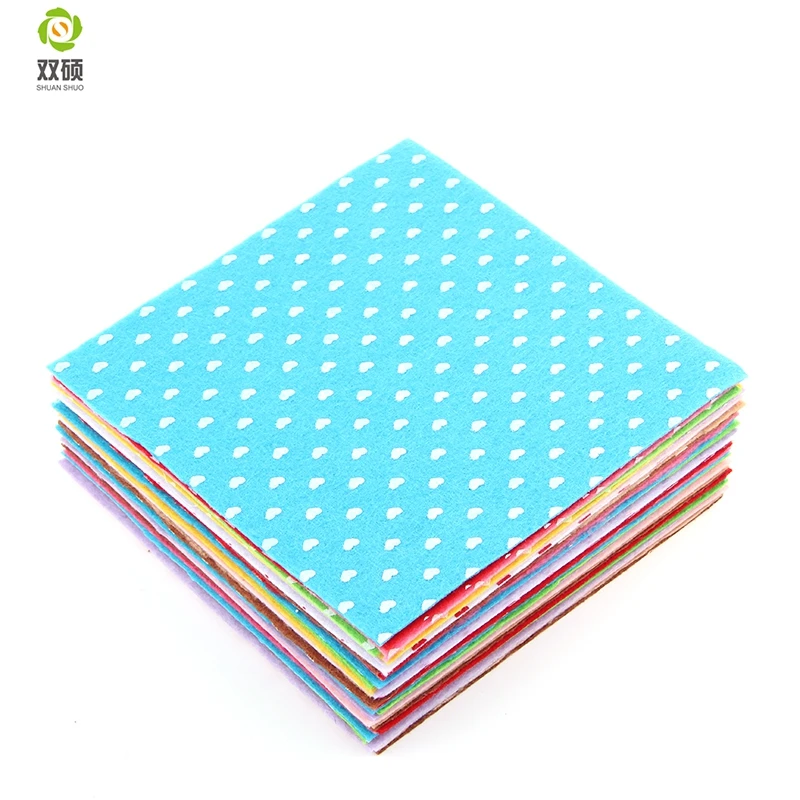 Print Heart Polyester Felt Fabric Cloth DIY Handmade Sewing Home Decor Material 10pcs/lot