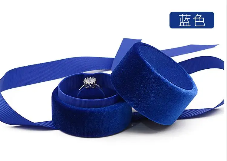 

Wholesale jewelry packaging box in blue velvet round bowknot for ring pendant and necklace