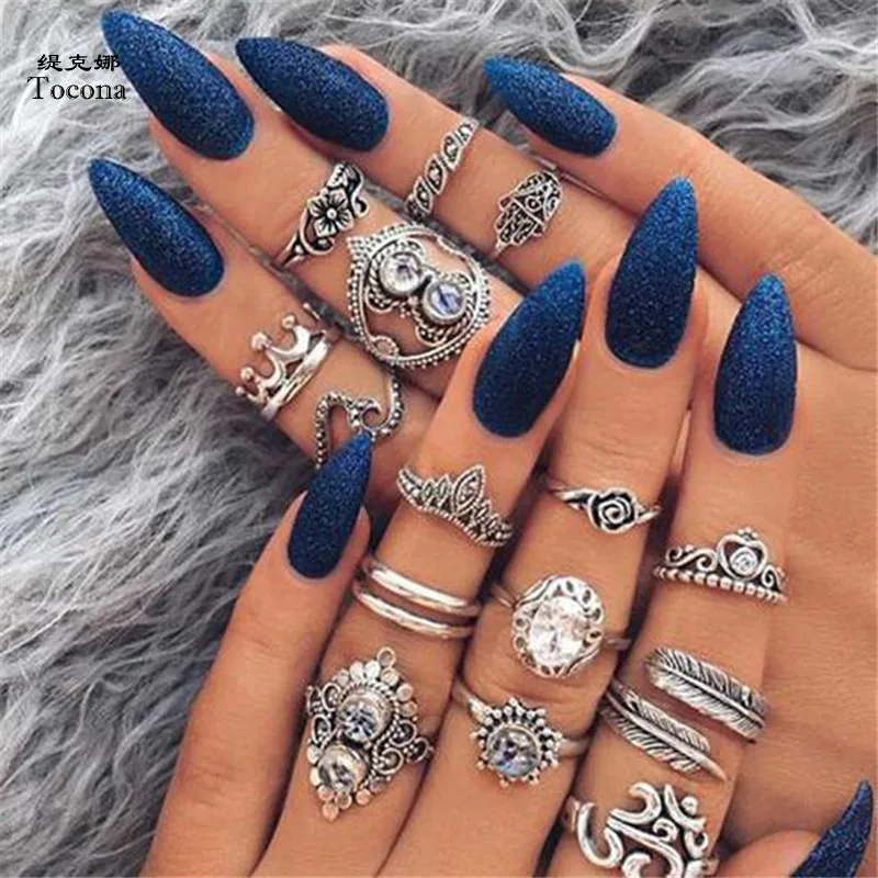 

Tocona 16pcs/Set Bohemia Heart Flower Rhinestone Carved Knuckle Midi Rings Set for Women Antique Silver Rings Jewelry 4020