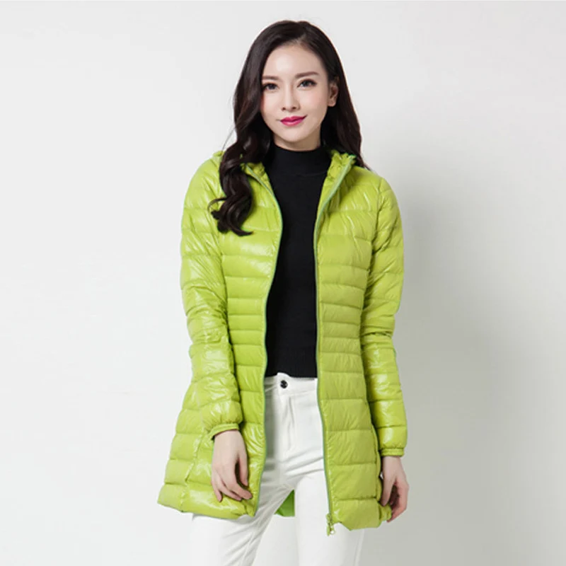 Зимнее женское длинное пальто из белого утиного пуха, женское ультра легкое тонкое мягкое пальто с капюшоном и пером, теплая парка большого размера S-7XL - Цвет: Green