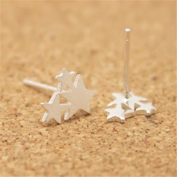 

Fashion triangle stud earrings Five-pointed star ear stud Personality combination stud earrings Three star studs for women