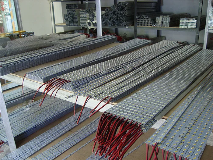 1893383769_1633151673